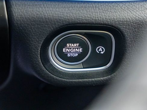 New 2025 Mercedes-Benz GLE 450 4MATIC image 24