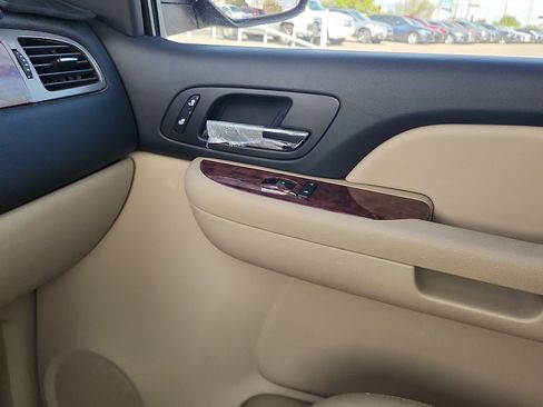 Used 2008 Chevrolet Silverado 1500 LTZ w/ Suspension Package, Off-Road image 26