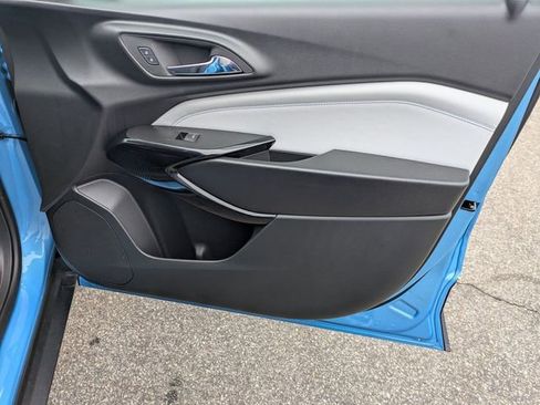 New 2026 Chevrolet Trax LT w/ Driver Confidence Package image 32