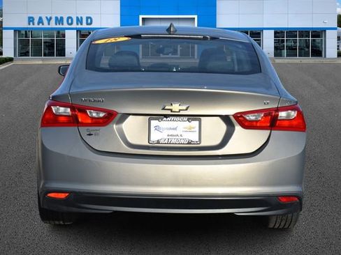 Certified 2018 Chevrolet Malibu LT image 5