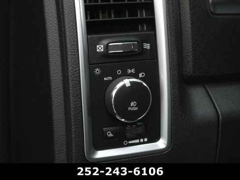 Used 2016 RAM 1500 Limited AWD/4WD image 26
