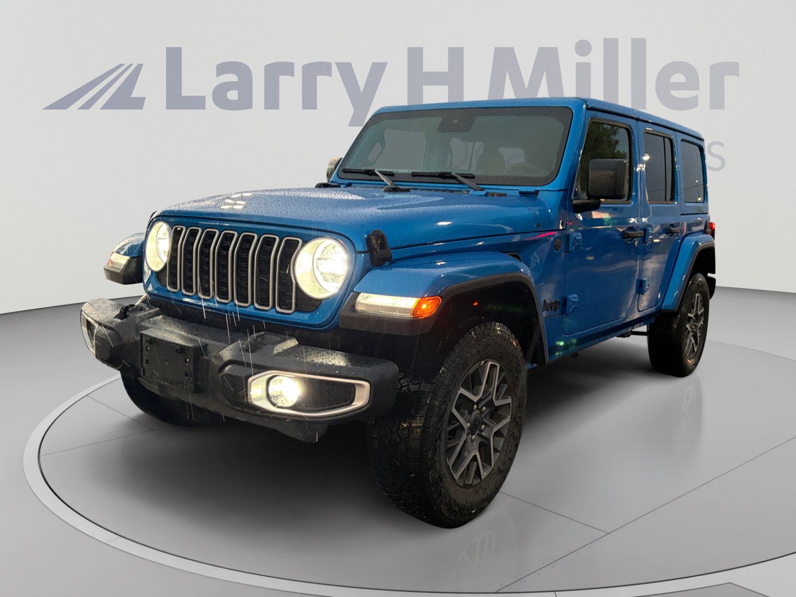 Used 2025 Jeep Wrangler Unlimited Sahara AWD/4WD image 1