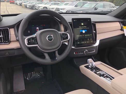 New 2026 Volvo XC90 B5 Plus image 15