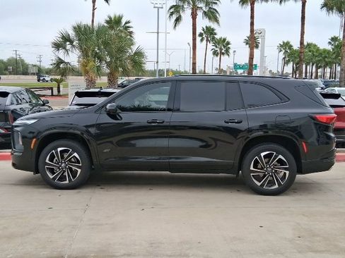 Used 2025 Buick Enclave Sport Touring w/ Power Package image 3