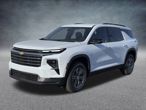 New 2026 Chevrolet Traverse LT w/ Driver Confidence Package image 8