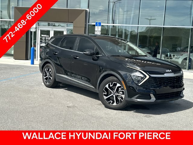 Used 2023 Kia Sportage EX FWD image 2