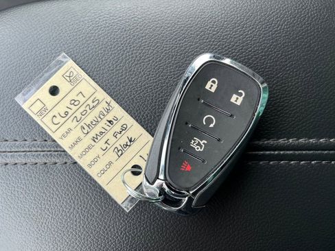 Certified 2025 Chevrolet Malibu LT image 23