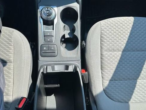 Used 2020 Ford Escape SE AWD/4WD image 18
