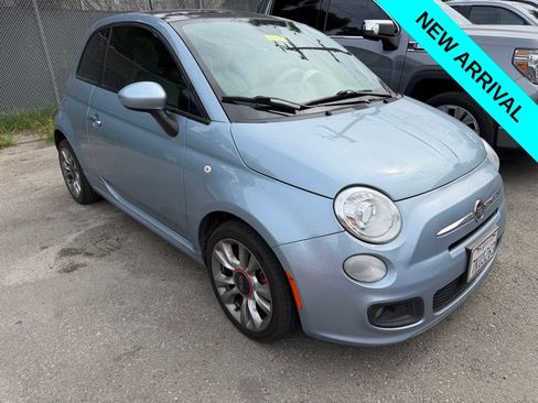 Used 2015 FIAT 500 Sport w/ Comfort/Convenience Group image 2