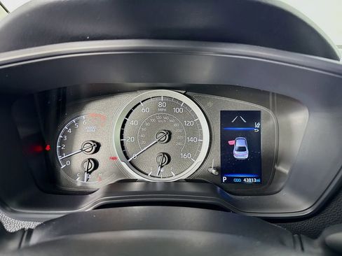Used 2022 Toyota Corolla LE FWD image 18