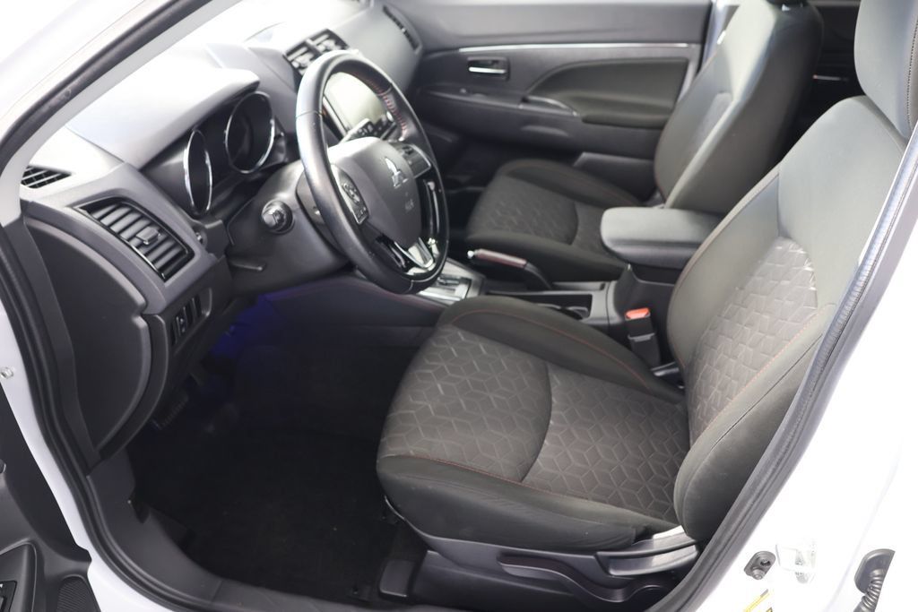 Used 2022 Mitsubishi Outlander Sport LE AWD/4WD image 17