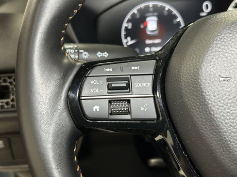 Certified 2025 Honda HR-V Sport image 24
