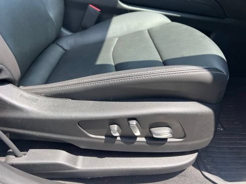 Used 2024 Cadillac XT6 Premium Luxury w/ LPO, Floor Liner Package AWD/4WD image 14
