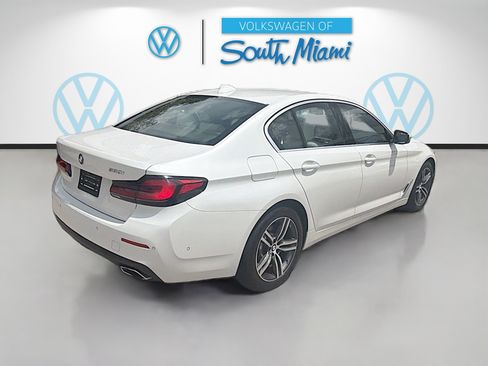 Used 2021 BMW 530i w/ Premium Package RWD image 7