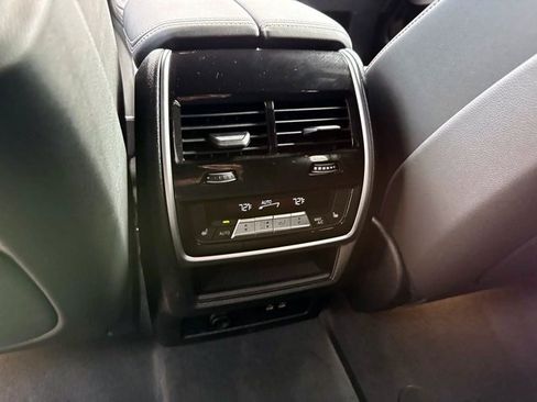 Used 2026 BMW X5 sDrive40i w/ Climate Comfort Package RWD image 16