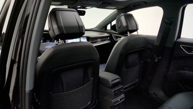 Used 2025 Audi Q4 e-tron Premium w/ Convenience Package AWD/4WD image 48
