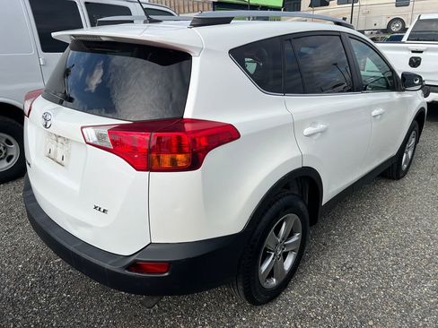 Used 2015 Toyota RAV4 XLE FWD image 3