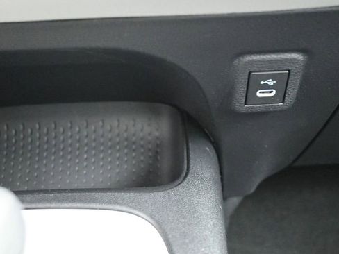 Used 2024 Toyota Corolla LE image 16