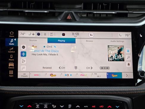 New 2026 Jeep Cherokee Limited image 8