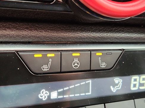 Used 2024 Nissan Sentra SR w/ SR Premium Package image 25