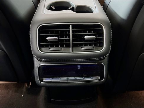 New 2025 Mercedes-Benz GLS 580 4MATIC image 27