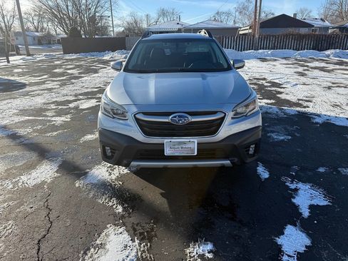 Used 2021 Subaru Outback Limited w/ Popular Package #2 image 9