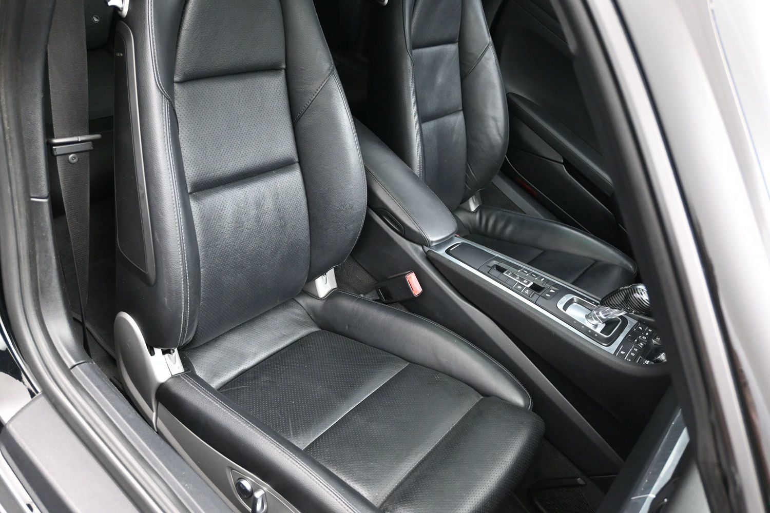 Used 2018 Porsche 911 Carrera T RWD image 34