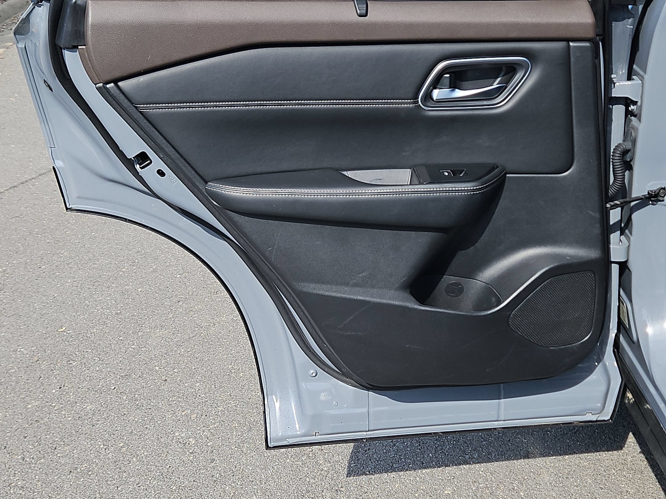 Used 2021 Nissan Rogue SL FWD image 34