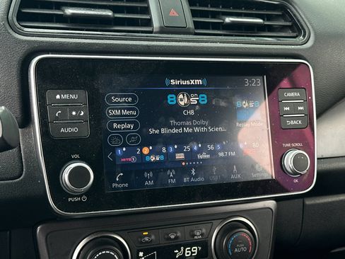 Used 2022 Nissan Leaf S FWD image 16