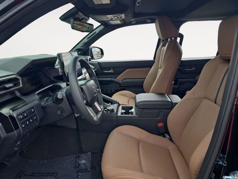 New 2026 Toyota 4Runner Limited AWD/4WD image 9
