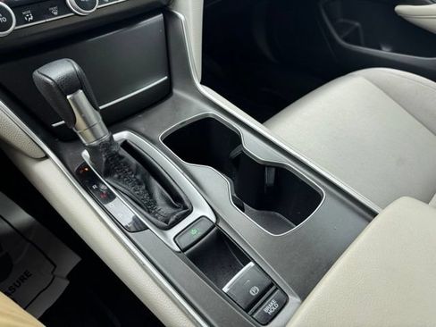 Used 2020 Honda Accord LX image 27