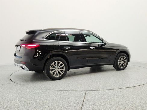 Certified 2023 Mercedes-Benz GLC 300 image 5