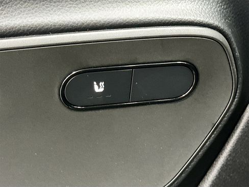 Used 2025 Mercedes-Benz Sprinter 2500 image 18