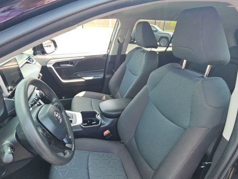 Certified 2025 Toyota RAV4 XLE AWD/4WD image 25