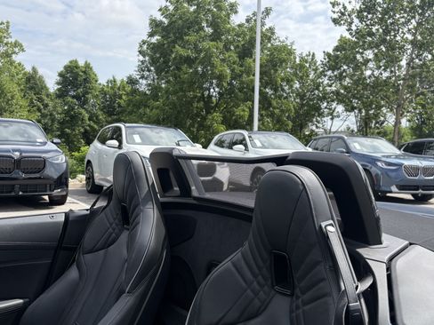 Used 2020 BMW Z4 sDrive30i w/ M Sport Package RWD image 29