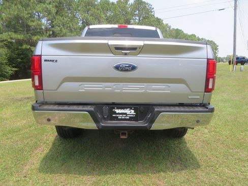 Used 2020 Ford F150 Lariat w/ Equipment Group 502A Luxury AWD/4WD image 7