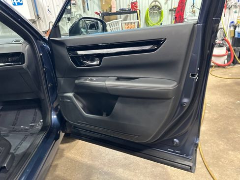 Used 2024 Honda CR-V Sport Touring image 38