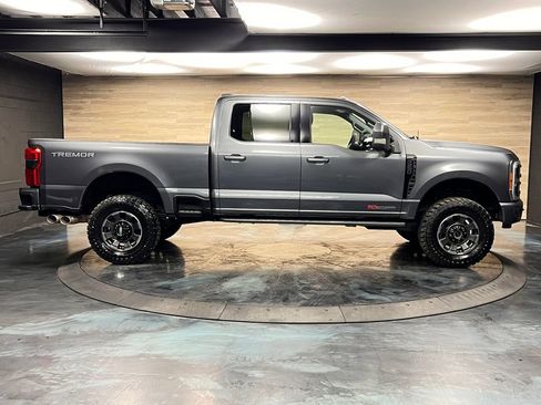 Used 2024 Ford F250 Lariat w/ Tremor Off-Road Package image 29