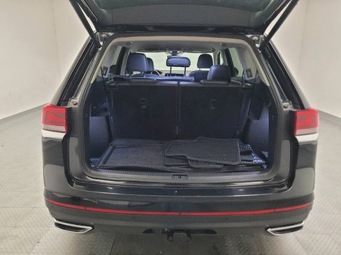 Used 2024 Volkswagen Atlas SE FWD image 29