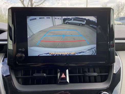Used 2023 Toyota Corolla LE FWD image 16