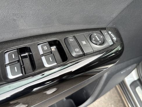 Used 2021 Kia Sportage SX image 20