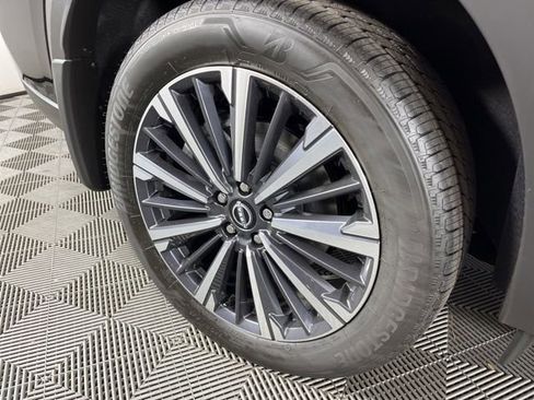 New 2026 Nissan Pathfinder Platinum w/ Cargo Package FWD image 16