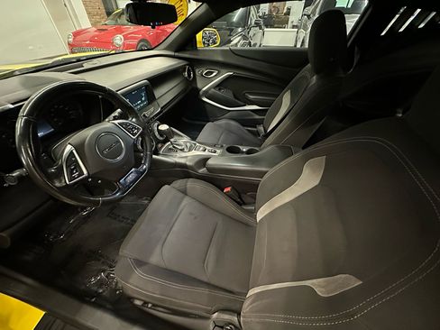 Used 2017 Chevrolet Camaro LT w/ RS Package image 15