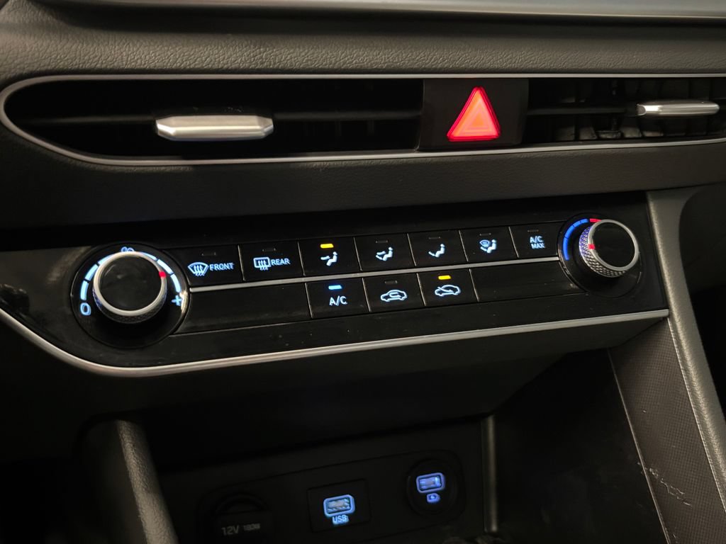 Used 2020 Hyundai Sonata SE FWD image 15