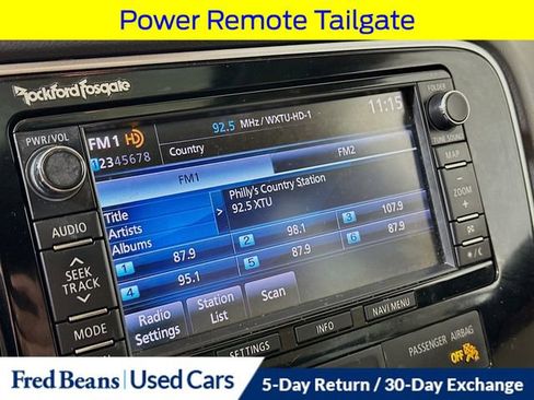 Used 2014 Mitsubishi Outlander SE image 17