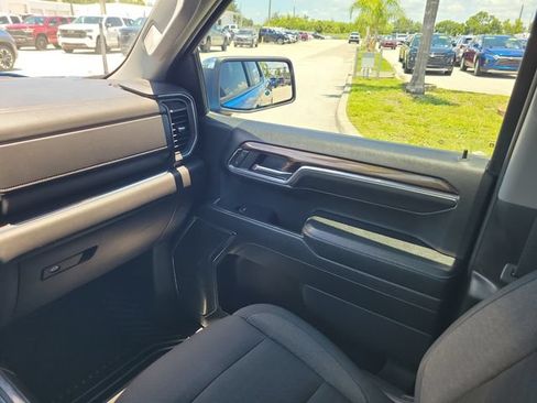Used 2024 Chevrolet Silverado 1500 LT RWD image 16