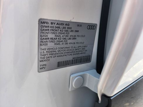 New 2025 Audi Q5 Premium Plus image 26