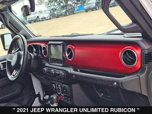 Used 2021 Jeep Wrangler Unlimited Rubicon AWD/4WD image 31
