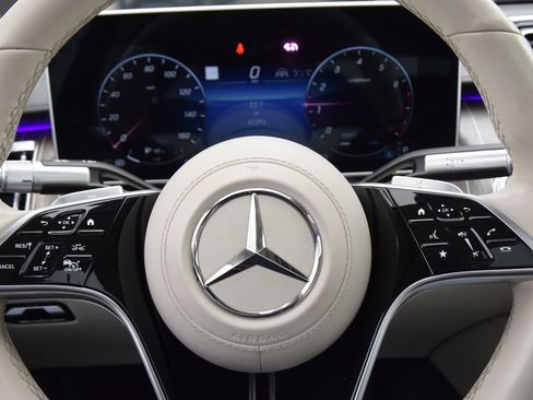 Used 2022 Mercedes-Benz S 580 4MATIC Sedan image 22