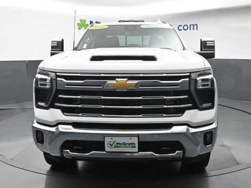 Used 2024 Chevrolet Silverado 3500 LTZ w/ LTZ Plus Package AWD/4WD image 5